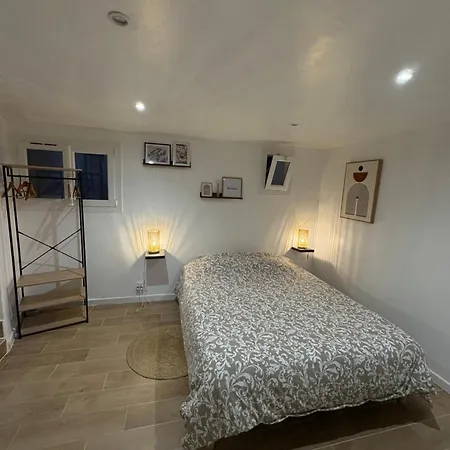 Cosy Centre Historique Apartment